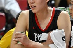 雷速体育-76人轻取广东队，胡金秋扛起全队