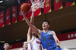 雷速体育下载-快船横扫火箭，王哲林状态火热