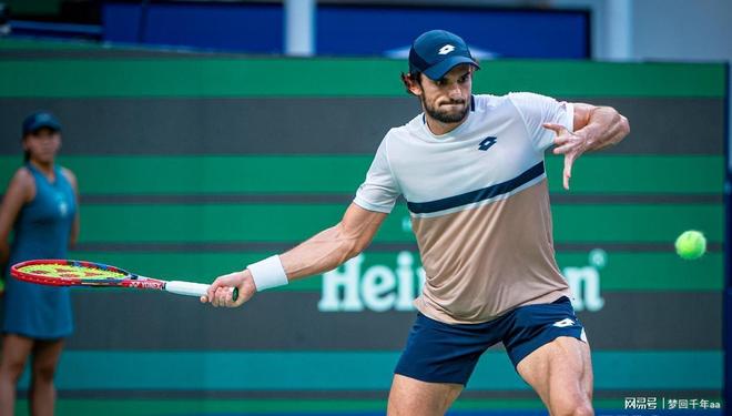 包含德国网球队爆冷世界网球队，德约科维奇爆发神勇的词条